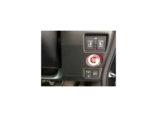 自社ローン実績１０００台以上！全国配車可能☆整備工場完備☆女性スタッフ対応☆全国故障対応